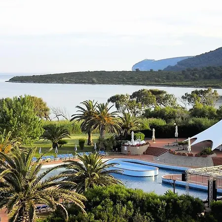 Baia Di Conte 4*